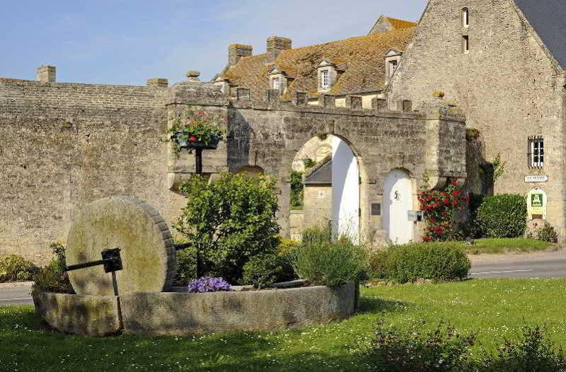 Domaine De La Ranconniere Et De Mathan Crépon Buitenkant foto
